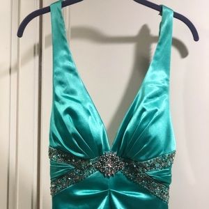Teal cocktail formal (high / low with small train)